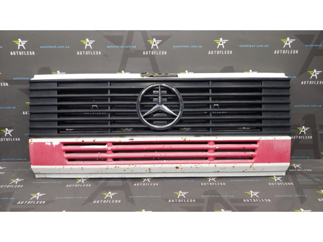 Панель передня/решітка радіатора A6706200209, A6706980489 Mercedes T2 609D Rex бу Панель передня/решітка радіатора A6706200209, A6706980489 Mercedes T2 609D Rex бу